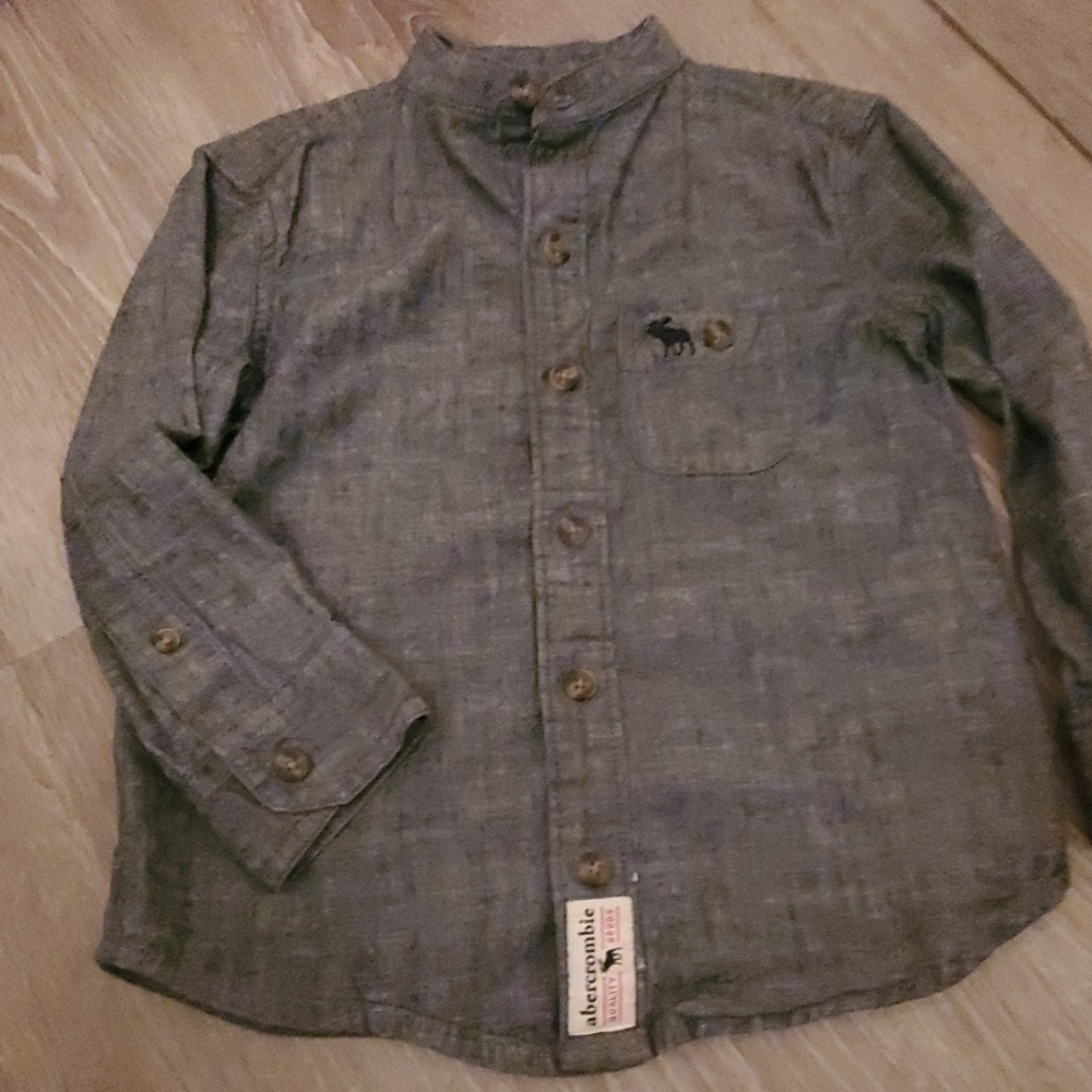 Abercrombie kids denim shirt size 3/4